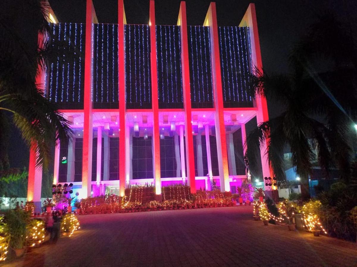 Hotel Sandy'S Tower Bhubaneswar Exterior foto