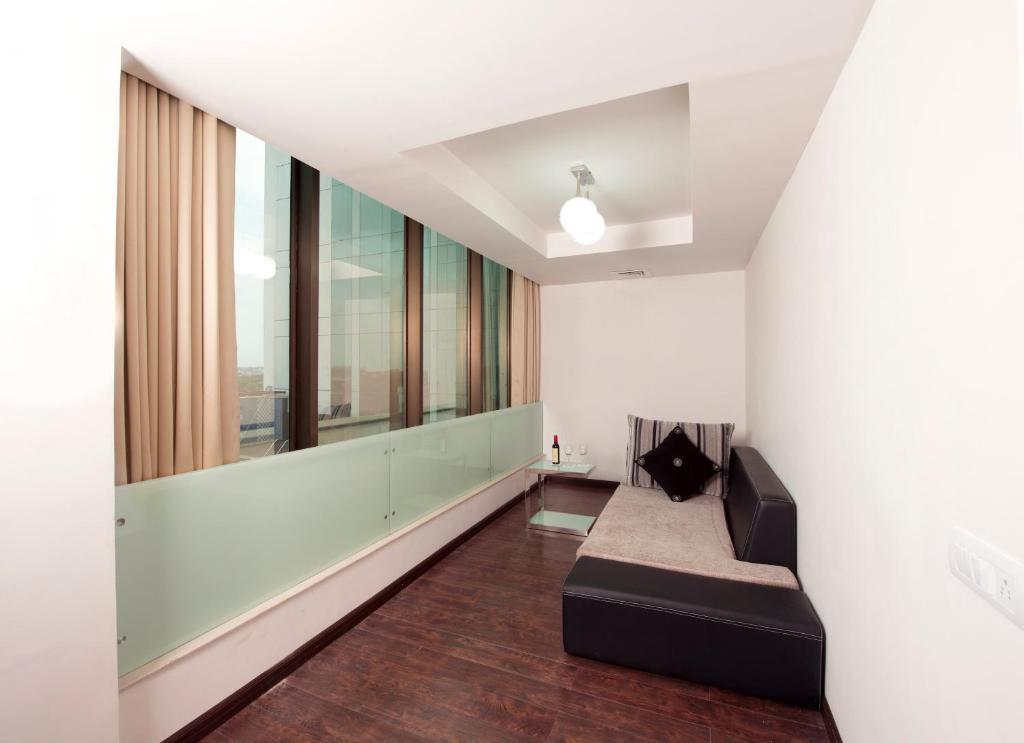 Hotel Sandy'S Tower Bhubaneswar Quarto foto